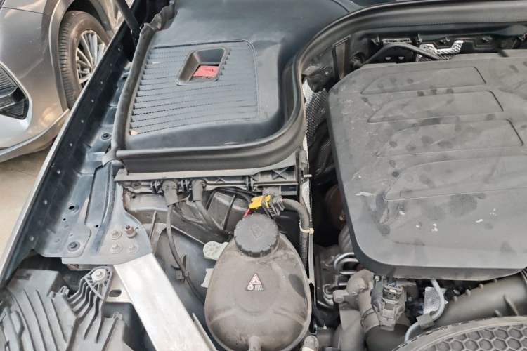 Used Mercedes-Benz GLC 2020 Facelift GLC 300 L 4MATIC Dynamic Edition Engine Bay Right