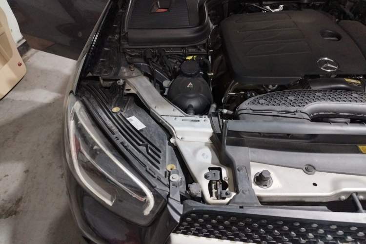 Used Mercedes-Benz GLC 2020 Facelift GLC 300 L 4MATIC Dynamic Edition Engine Bay Right