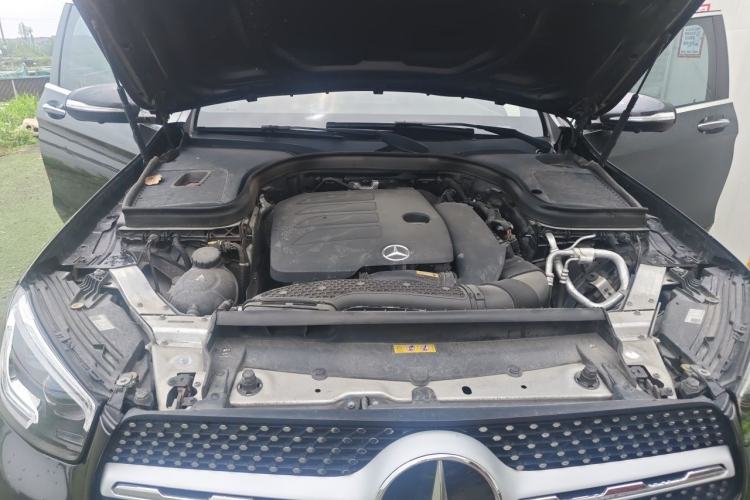 Used Mercedes-Benz GLC 2020 GLC 300 L 4MATIC Luxury Model Engine Bay