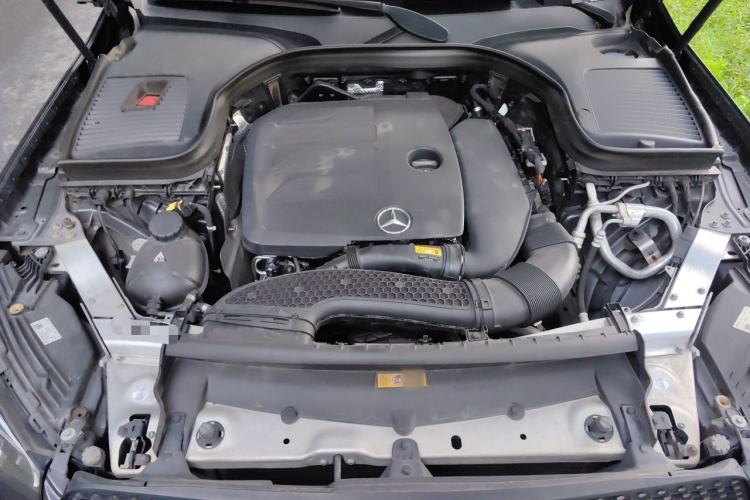 Used Mercedes-Benz GLC 2020 Facelift GLC 260 L 4MATIC Luxury Edition Engine Bay