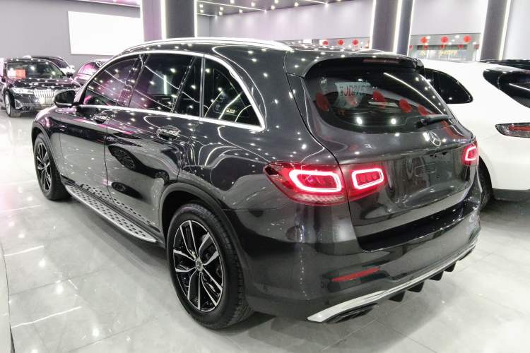 Used Mercedes-Benz GLC 2020 GLC 300 L 4MATIC Dynamic Edition Exterior 2