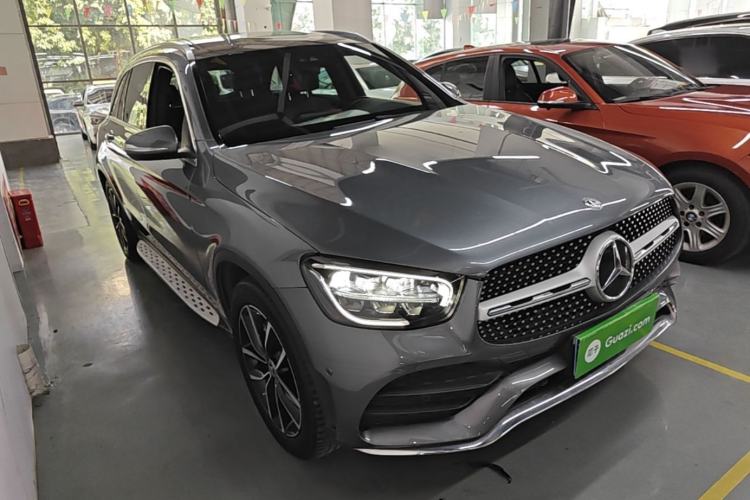 Used Mercedes-Benz GLC 2020 GLC 300 L 4MATIC Dynamic Edition Front Right 45 Deg