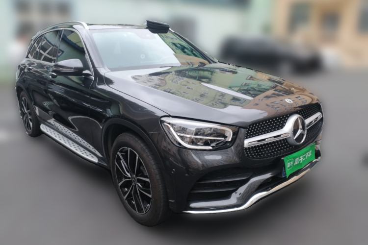 Used Mercedes-Benz GLC 2020 Facelift GLC 300 L 4MATIC Dynamic Edition Front Right 45 Deg