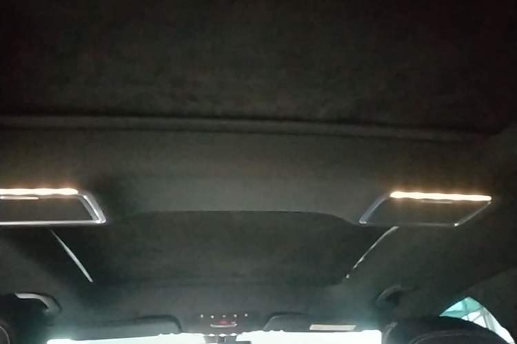 Used Mercedes-Benz GLC 2020 GLC 260 L 4MATIC Luxury Model Headliner
