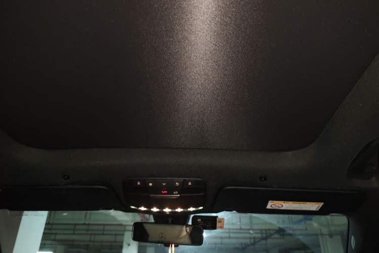 Used Mercedes-Benz GLC 2020 Facelift GLC 260 L 4MATIC Luxury Edition Headliner