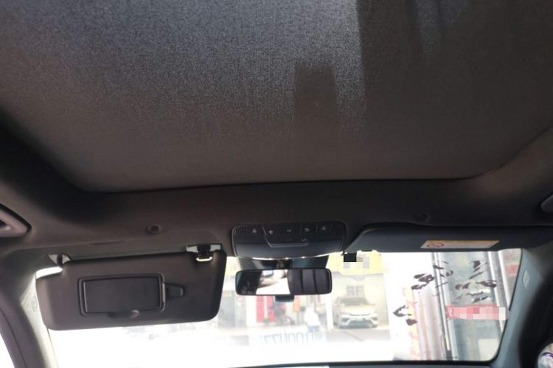 Used Mercedes-Benz GLC 2020 Facelift GLC 300 L 4MATIC Dynamic Edition Headliner