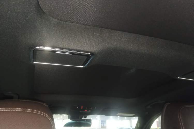 Used Mercedes-Benz GLC 2020 GLC 260 L 4MATIC Luxury Model Headliner