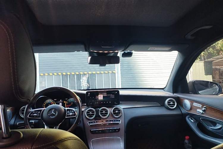 Used Mercedes-Benz GLC 2020 GLC 300 L 4MATIC Luxury Model Headliner