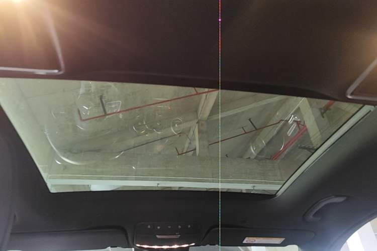 Used Mercedes-Benz GLC 2020 Facelift GLC 300 L 4MATIC Dynamic Edition Headliner