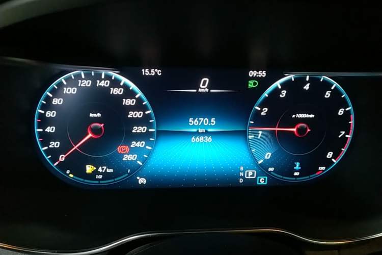 Used Mercedes-Benz GLC 2020 GLC 260 L 4MATIC Luxury Model Instrument Cluster
