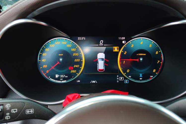 Used Mercedes-Benz GLC 2020 GLC 300 L 4MATIC Dynamic Edition Instrument Cluster