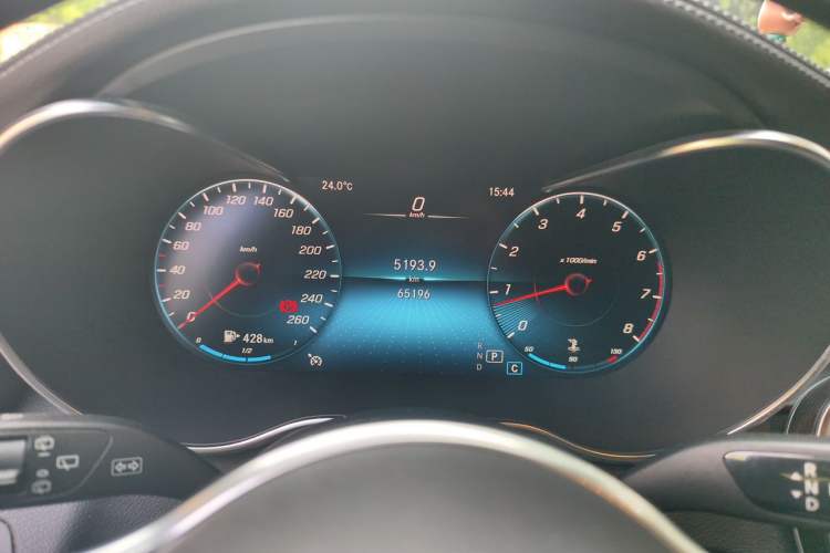 Used Mercedes-Benz GLC 2020 GLC 260 L 4MATIC Luxury Model Instrument Cluster