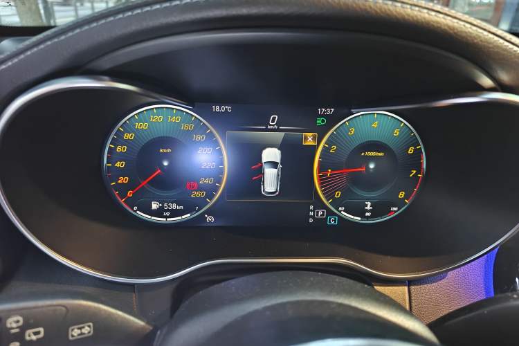 Used Mercedes-Benz GLC 2020 GLC 260 L 4MATIC Luxury Model Instrument Cluster