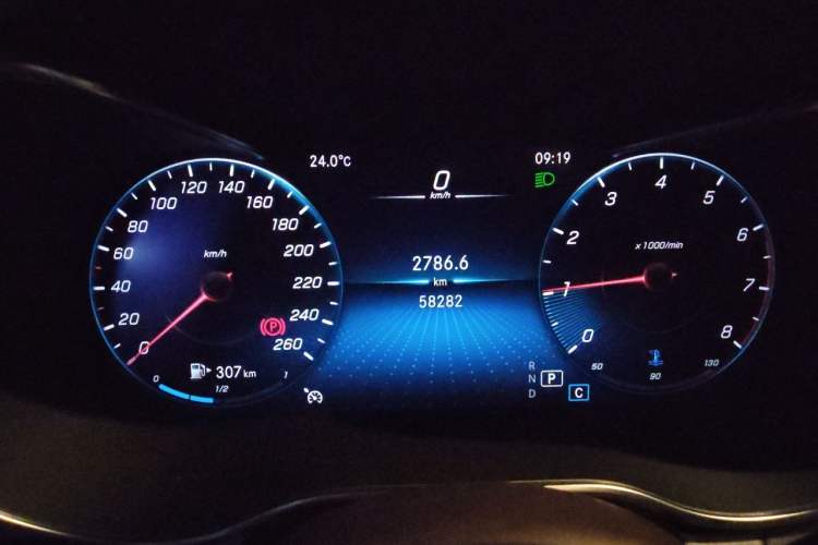 Used Mercedes-Benz GLC 2020 Facelift GLC 260 L 4MATIC Luxury Edition Instrument Cluster