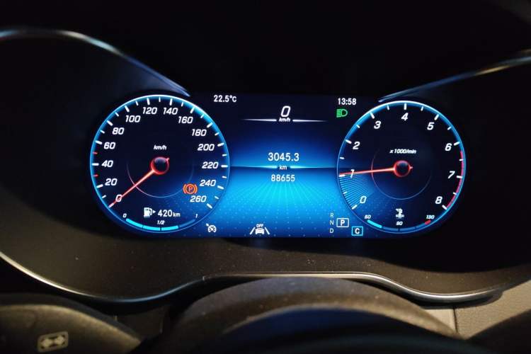 Used Mercedes-Benz GLC 2020 Facelift GLC 300 L 4MATIC Dynamic Edition Instrument Cluster
