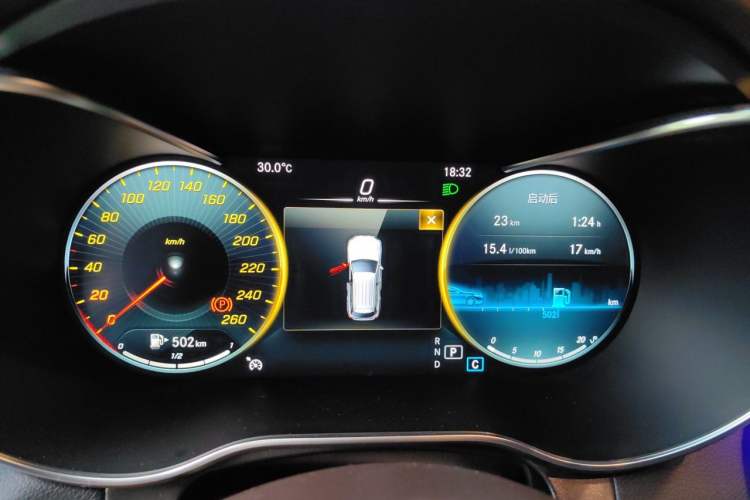 Used Mercedes-Benz GLC 2020 Facelift GLC 260 L 4MATIC Luxury Edition Instrument Cluster