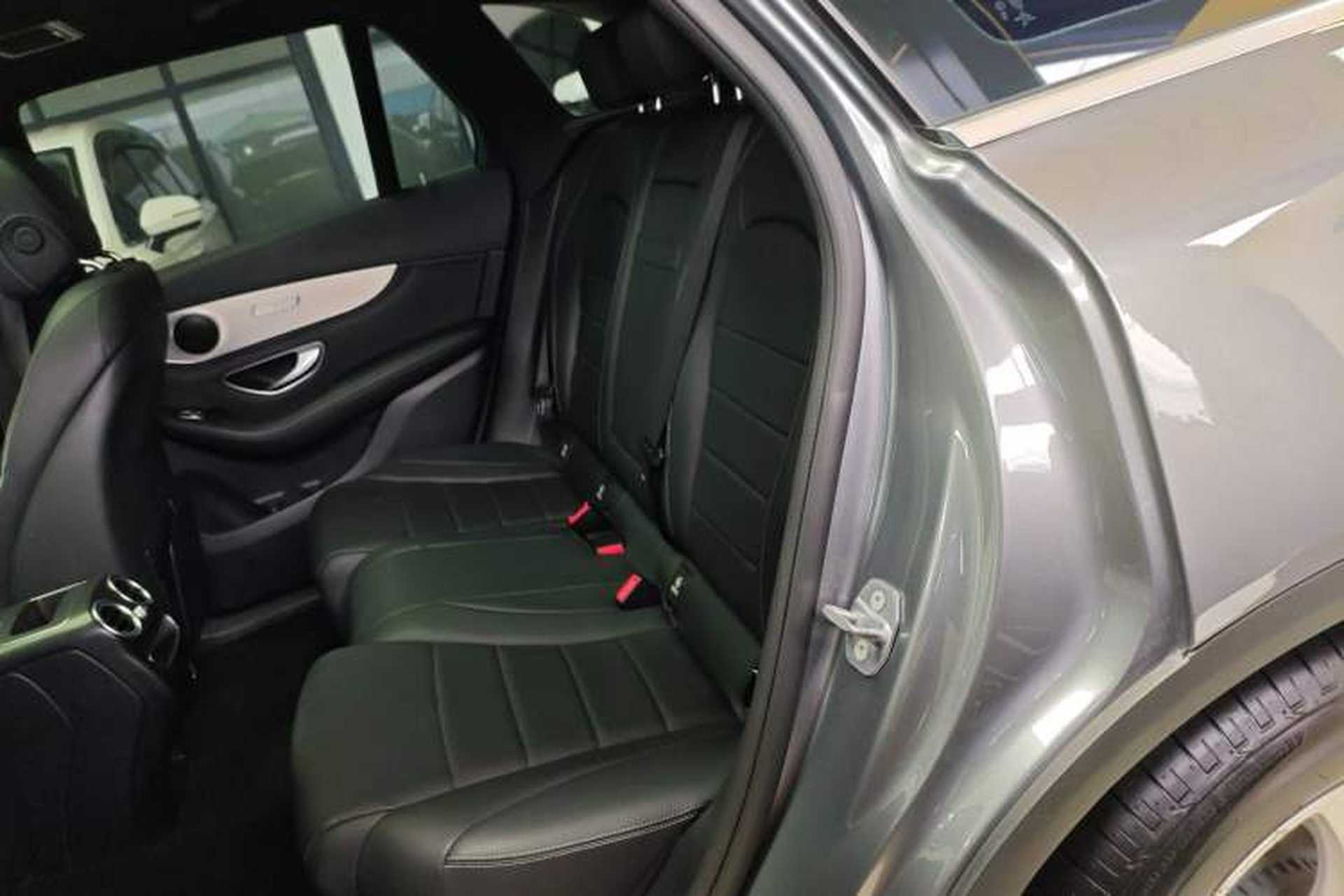 Used Mercedes-Benz GLC 2020 GLC 260 L 4MATIC Dynamic Model Interior 4