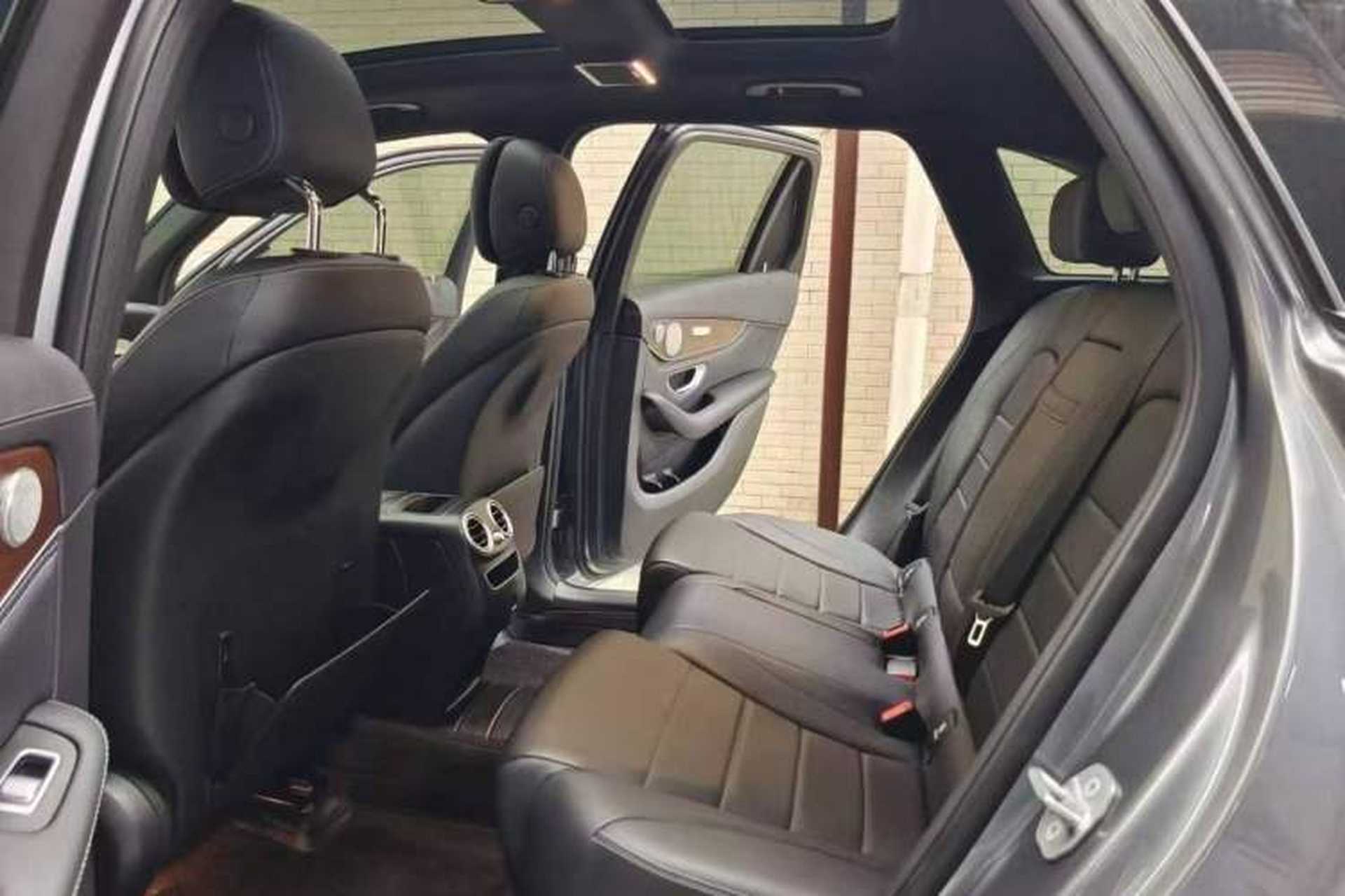 Used Mercedes-Benz GLC 2020 GLC 300 L 4MATIC Dynamic Edition Interior 5