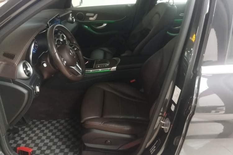 Used Mercedes-Benz GLC 2020 GLC 260 L 4MATIC Luxury Model Left Front Seat