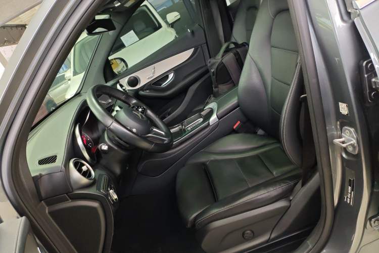 Used Mercedes-Benz GLC 2020 GLC 260 L 4MATIC Dynamic Model Left Front Seat