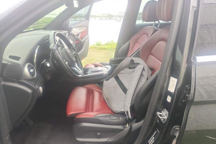Used Mercedes-Benz GLC 2020 GLC 300 L 4MATIC Luxury Model Left Front Seat
