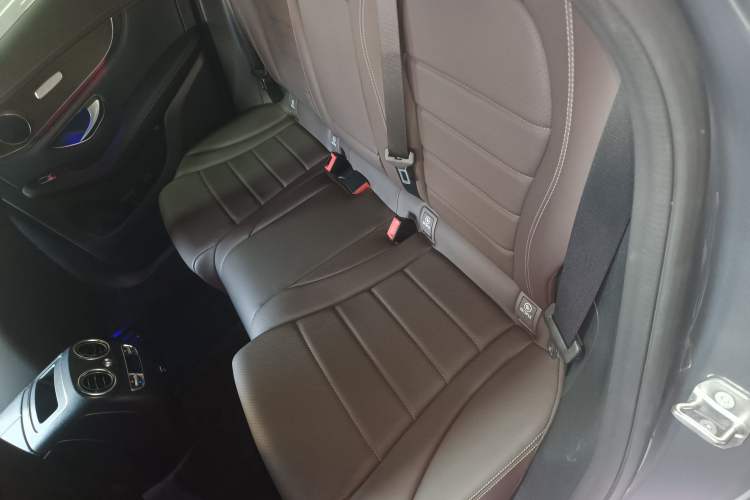 Used Mercedes-Benz GLC 2020 Facelift GLC 300 L 4MATIC Dynamic Edition Left Rear Seat
