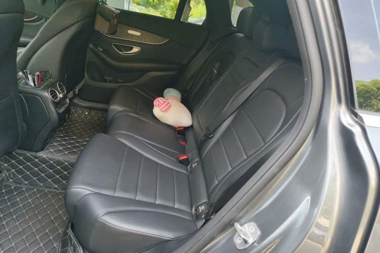 Used Mercedes-Benz GLC 2020 GLC 260 L 4MATIC Luxury Model Left Rear Seat