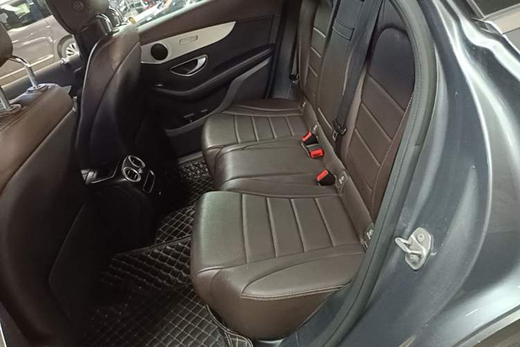 Used Mercedes-Benz GLC 2020 Facelifted GLC 260 L 4MATIC Dynamic Edition Left Rear Seat