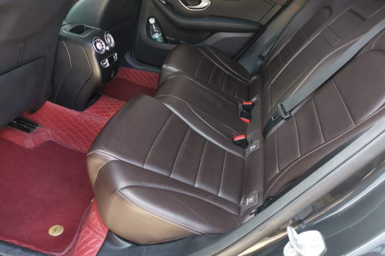 Used Mercedes-Benz GLC 2020 Facelift GLC 300 L 4MATIC Dynamic Edition Left Rear Seat
