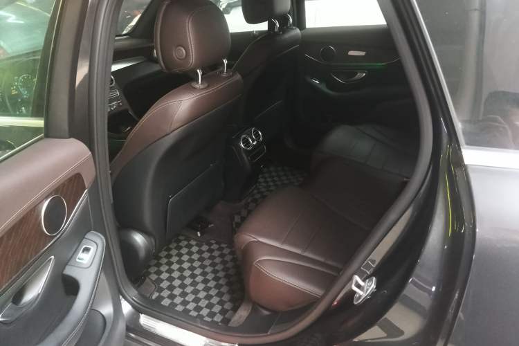 Used Mercedes-Benz GLC 2020 GLC 260 L 4MATIC Luxury Model Left Rear Seat