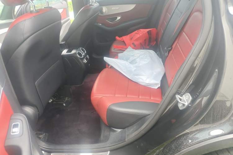 Used Mercedes-Benz GLC 2020 GLC 300 L 4MATIC Luxury Model Left Rear Seat