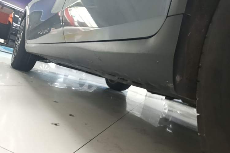 Used Mercedes-Benz GLC 2020 Facelifted GLC 260 L 4MATIC Dynamic Edition Left Side Sill
