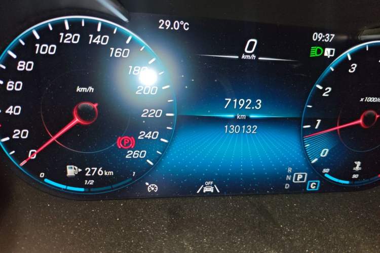 Used Mercedes-Benz GLC 2020 Facelift GLC 300 L 4MATIC Dynamic Edition Odometer Close Up