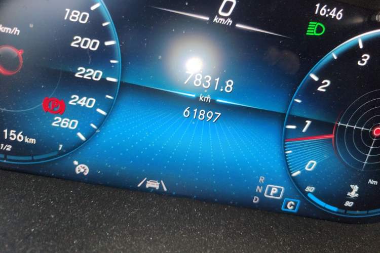 Used Mercedes-Benz GLC 2020 Facelift GLC 300 L 4MATIC Dynamic Edition Odometer Close Up