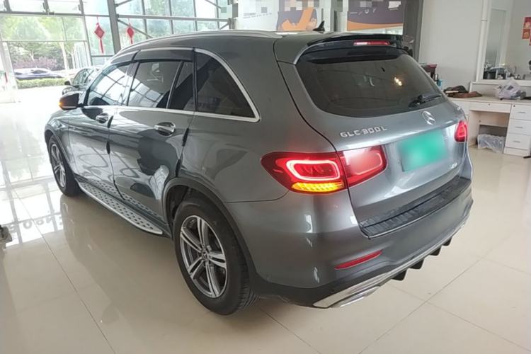 Used Mercedes-Benz GLC 2020 GLC 260 L 4MATIC Luxury Model Rear Left 45 Deg