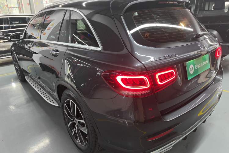 Used Mercedes-Benz GLC 2020 Facelift GLC 300 L 4MATIC Dynamic Edition Rear Left 45 Deg