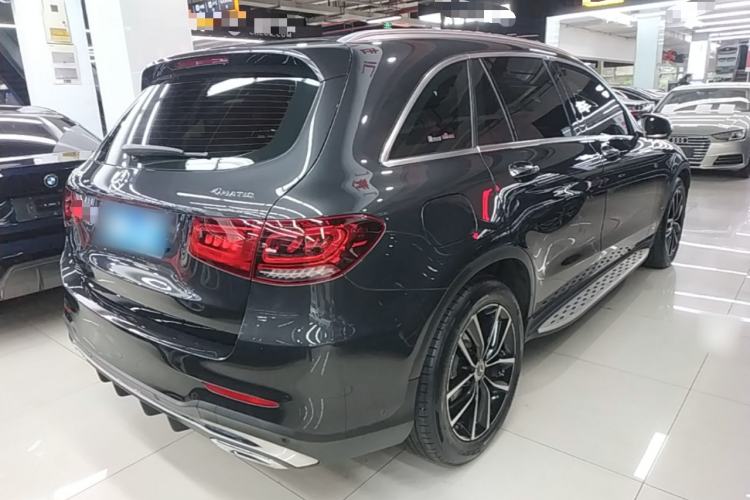 Used Mercedes-Benz GLC 2020 GLC 260 L 4MATIC Luxury Model Rear Right 45 Deg