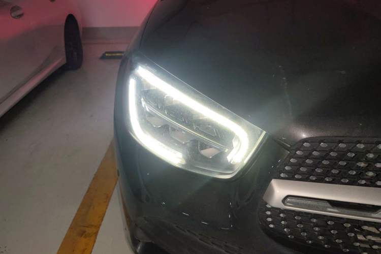 Used Mercedes-Benz GLC 2020 Facelift GLC 260 L 4MATIC Luxury Edition Right Front Headlight