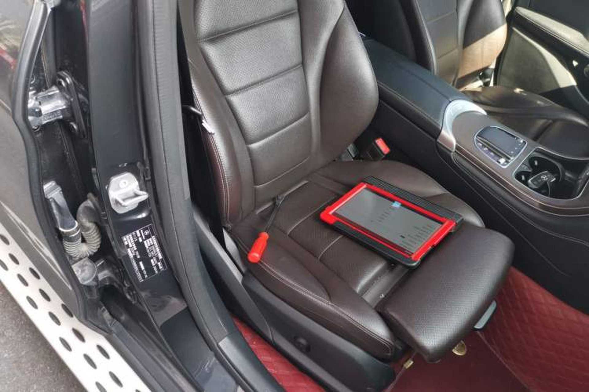 Used Mercedes-Benz GLC 2020 Facelift GLC 300 L 4MATIC Dynamic Edition Right Front Seat