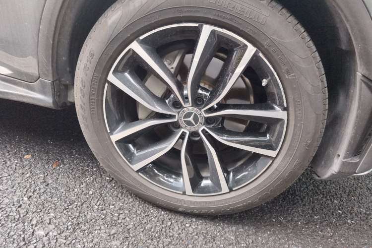 Used Mercedes-Benz GLC 2020 Facelift GLC 300 L 4MATIC Dynamic Edition Right Front Wheel Hub