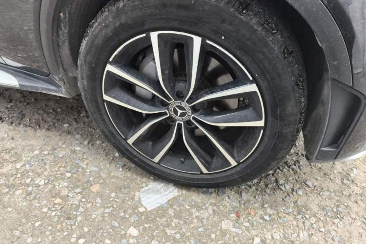 Used Mercedes-Benz GLC 2020 Facelift GLC 300 L 4MATIC Dynamic Edition Right Front Wheel Hub