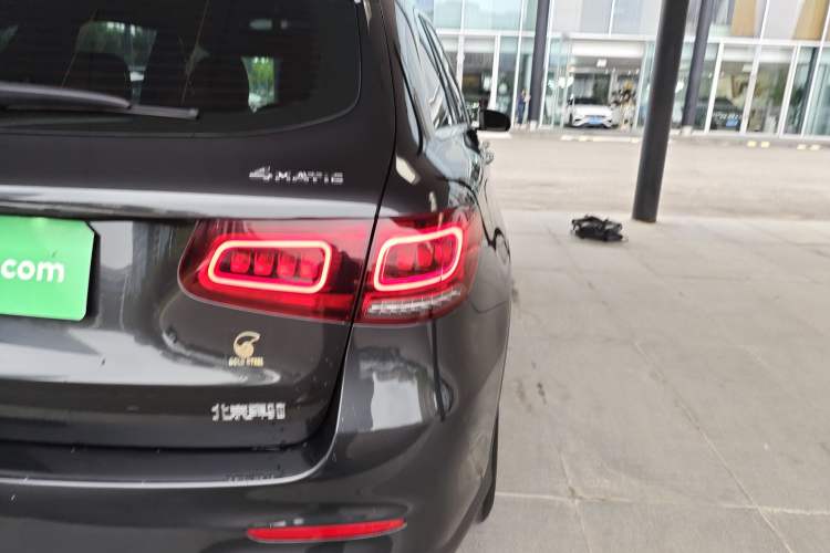 Used Mercedes-Benz GLC 2020 Facelift GLC 260 L 4MATIC Luxury Edition Right Rear Taillight