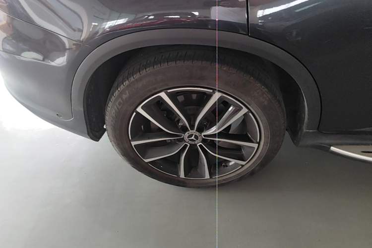 Used Mercedes-Benz GLC 2020 Facelift GLC 300 L 4MATIC Dynamic Edition Right Rear Wheel Hub