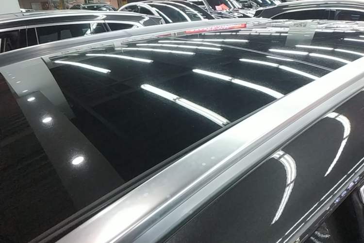 Used Mercedes-Benz GLC 2020 GLC 260 L 4MATIC Luxury Model Roof