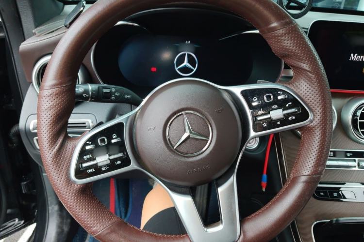 Used Mercedes-Benz GLC 2020 GLC 300 L 4MATIC Dynamic Edition Steering Wheel