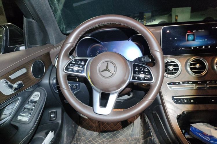 Used Mercedes-Benz GLC 2020 GLC 300 L 4MATIC Dynamic Edition Steering Wheel