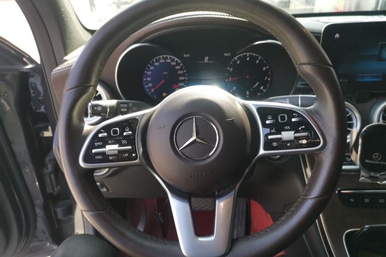 Used Mercedes-Benz GLC 2020 Facelift GLC 300 L 4MATIC Dynamic Edition Steering Wheel
