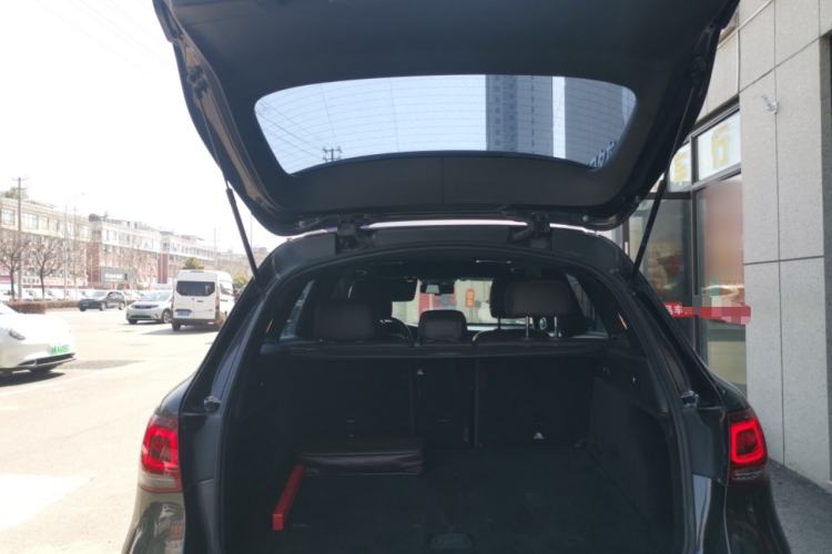 Used Mercedes-Benz GLC 2020 Facelift GLC 300 L 4MATIC Dynamic Edition Trunk