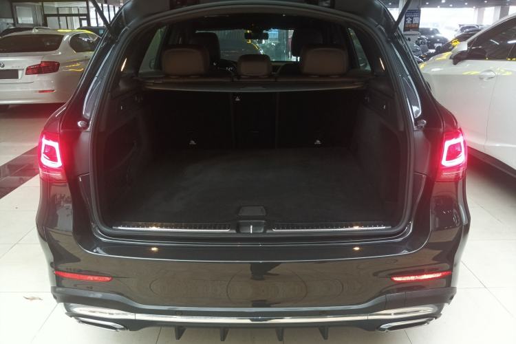 Used Mercedes-Benz GLC 2020 GLC 260 L 4MATIC Luxury Model Trunk