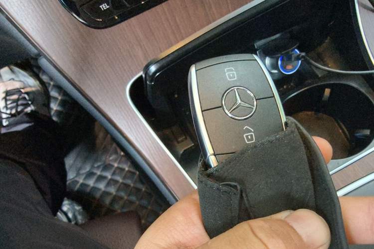 Used Mercedes-Benz GLC 2020 Facelift GLC 300 L 4MATIC Dynamic Edition Vehicle Key
